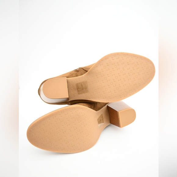 Dolce Vita DV8 "Jace" Bootie NWOB - Picture 7 of 7